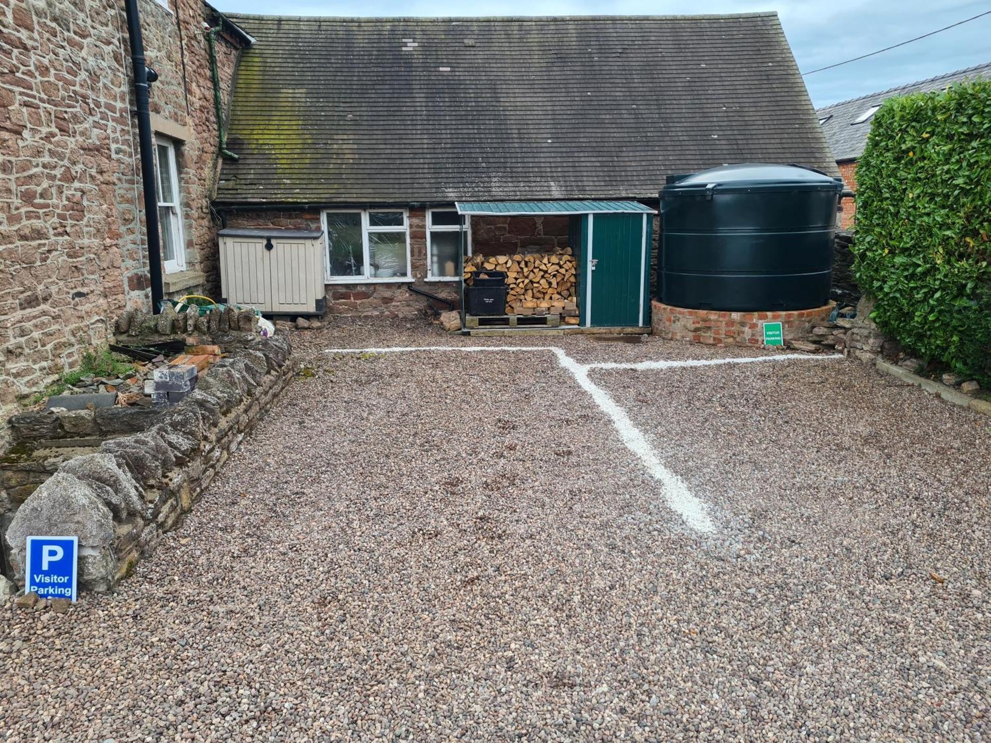 Upper Eyton Farmhouse B&B Alberbury Bagian luar foto